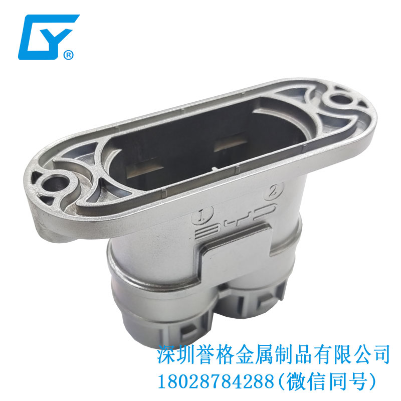 感受震撼！鋁材擠壓工廠背后的驚險(xiǎn)刺激！
